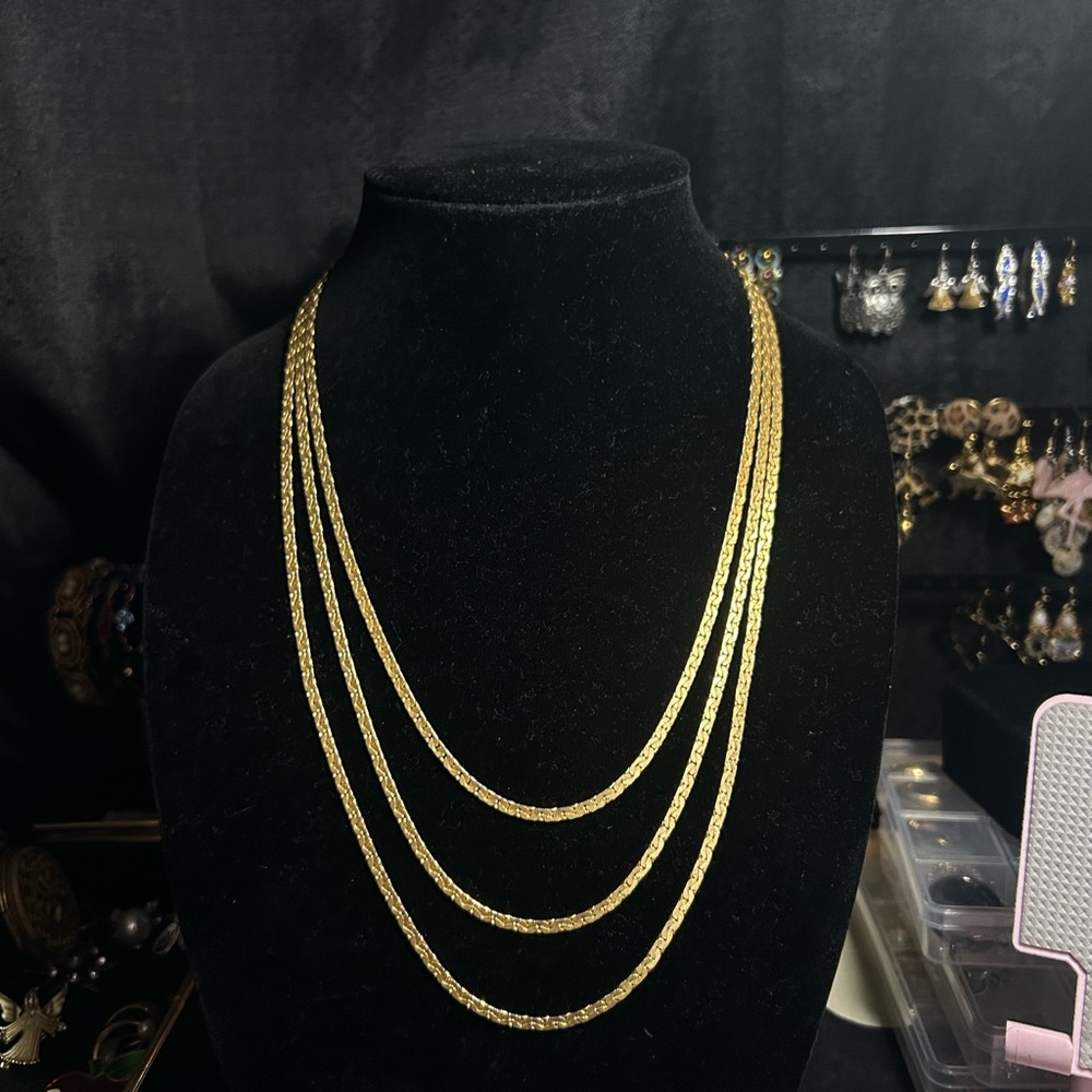 Vintage Goldette 3 tier necklace